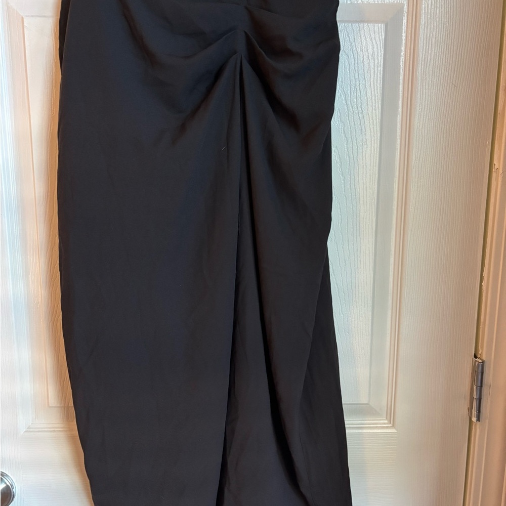 Elegant Black Women's Skirt